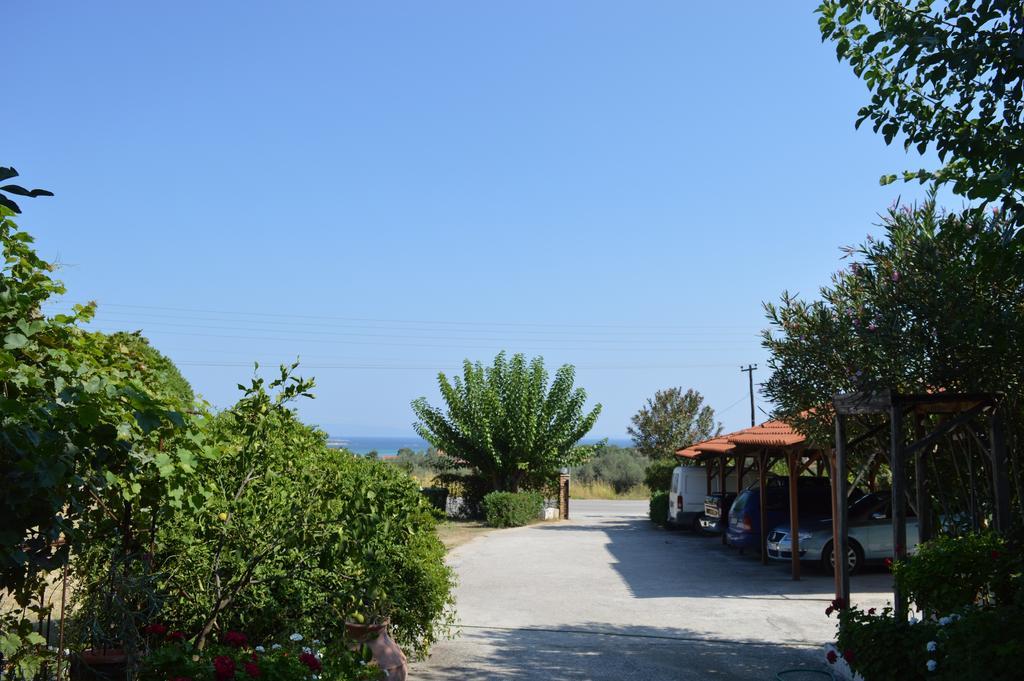 Nikos & Panagiota Apartman Vurvurú Szoba fotó